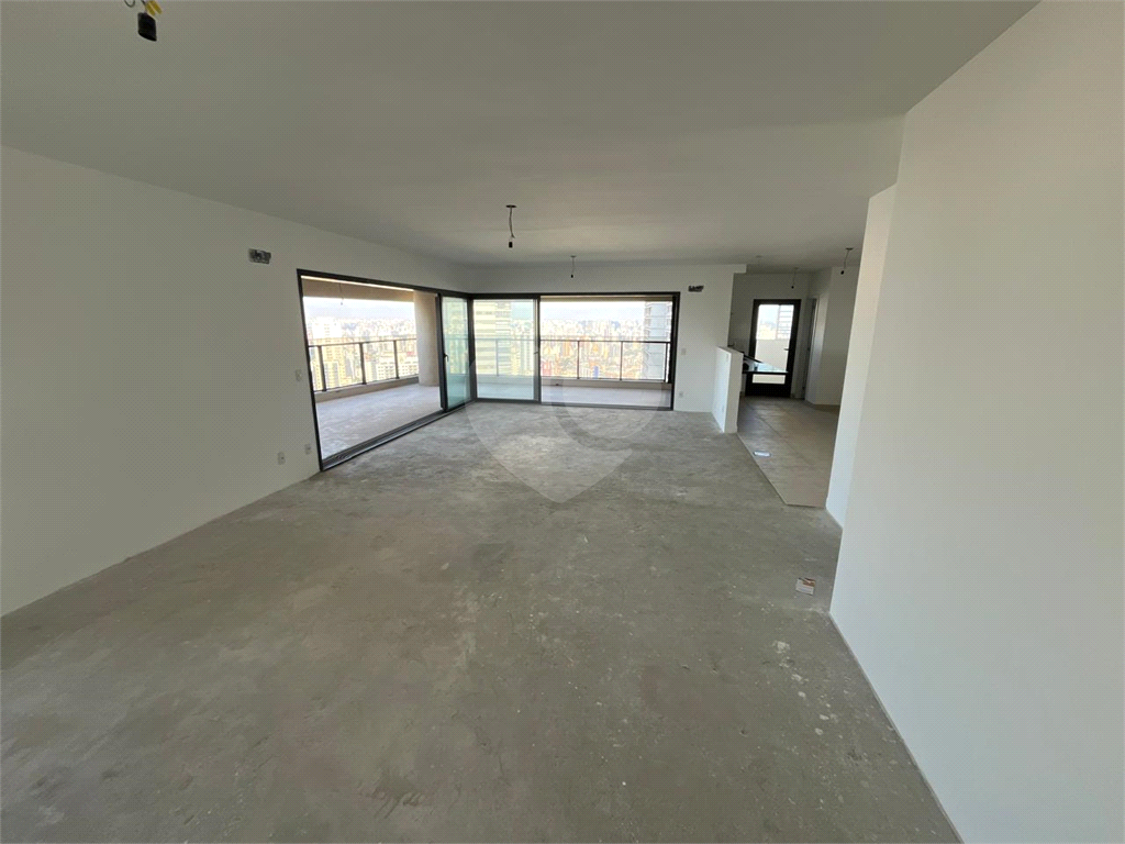 Apartamento de 194 m² | 3 Suítes | Harmonia da Vila – Vila Madalena, São Paulo