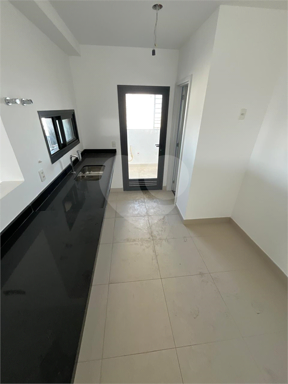 Apartamento de 194 m² | 3 Suítes | Harmonia da Vila – Vila Madalena, São Paulo