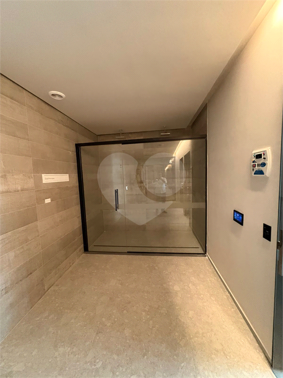 Apartamento com 3 quartos (suites) em Pinheiros