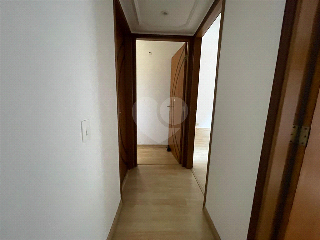 APARTAMENTO em CASA VERDE