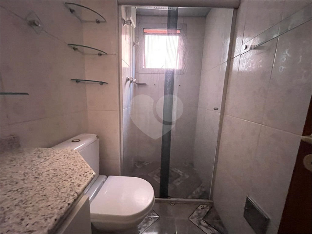 APARTAMENTO em CASA VERDE