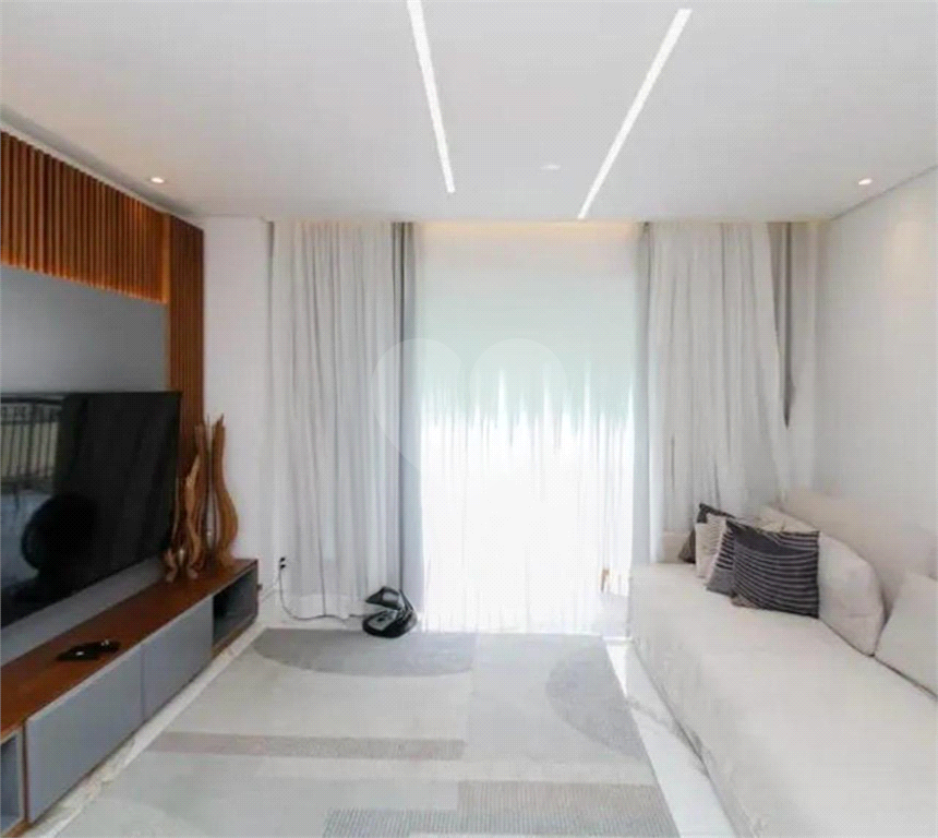 APARTAMENTO em VILA GUILHERME