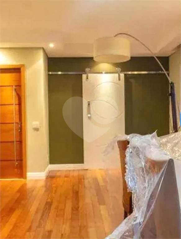 APARTAMENTO em VILA GUILHERME