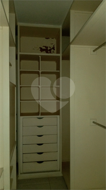 Lindo Apartamento para Locação e Venda na Vila Sônia.