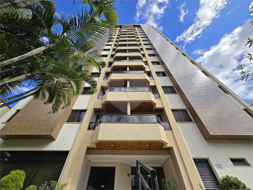 Apartamento para alugar com 3 quartos 2 vagas em frente ao Colégio Bandeirantes, Vila Mariana, São Paulo - SP