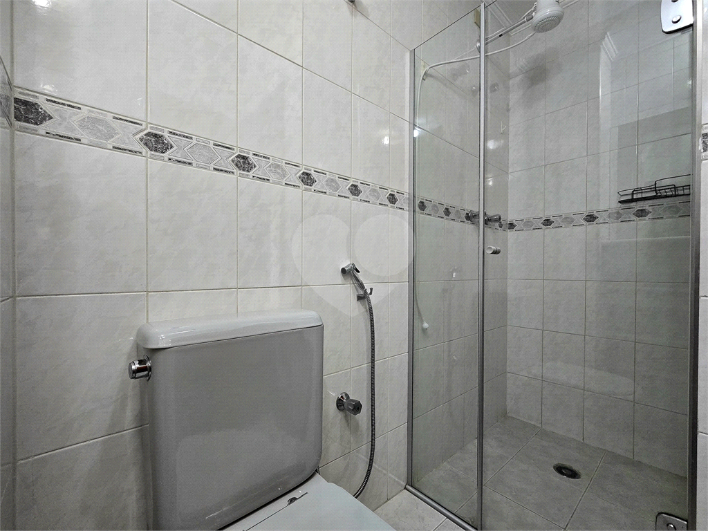 Apartamento para alugar com 3 quartos 2 vagas em frente ao Colégio Bandeirantes, Vila Mariana, São Paulo - SP