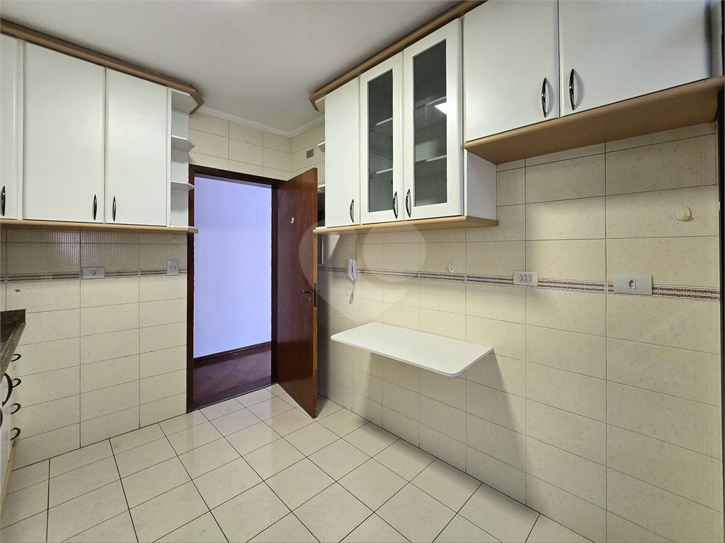 Apartamento para alugar com 3 quartos 2 vagas em frente ao Colégio Bandeirantes, Vila Mariana, São Paulo - SP