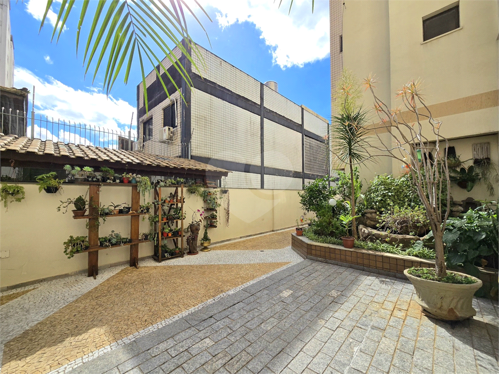 Apartamento para alugar com 3 quartos 2 vagas em frente ao Colégio Bandeirantes, Vila Mariana, São Paulo - SP