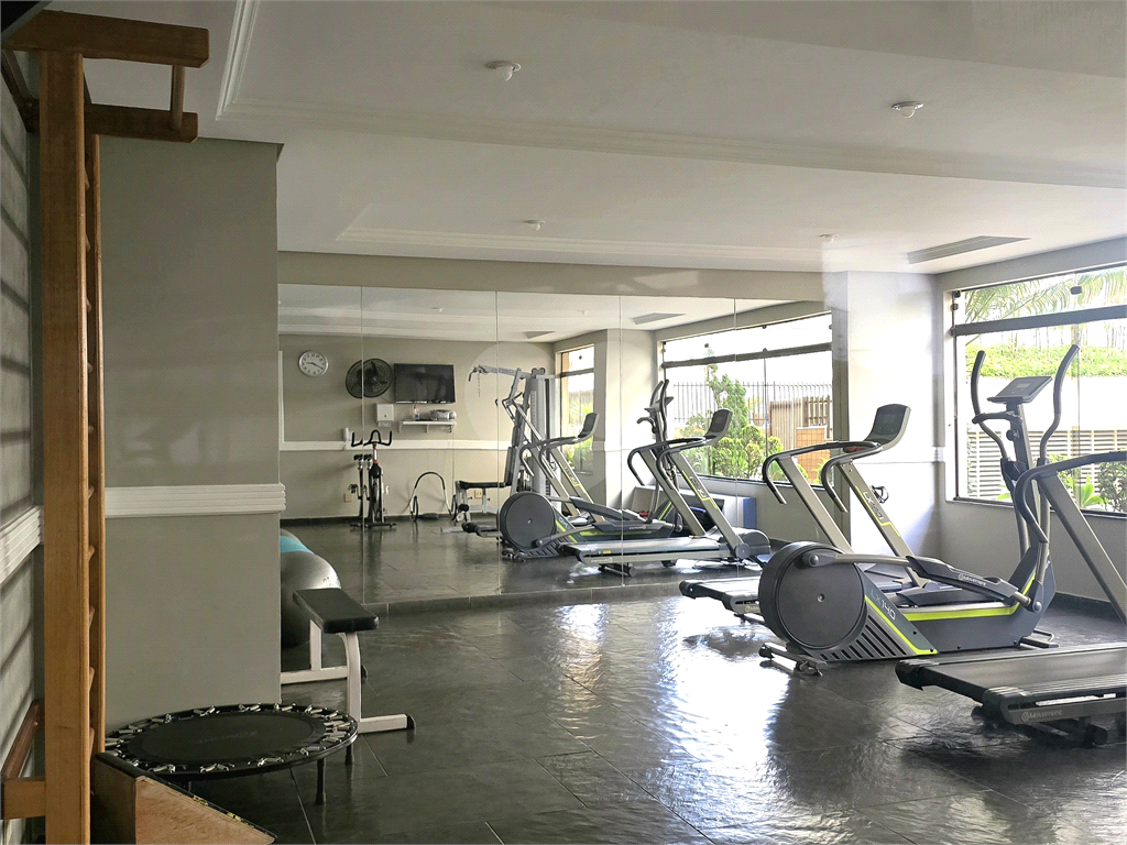 Apartamento para alugar com 3 quartos 2 vagas em frente ao Colégio Bandeirantes, Vila Mariana, São Paulo - SP