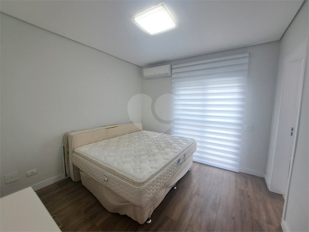 Casa Alto Padrão à Venda 300m³| Condomínio Fechado| 4 Suítes| 4 Vagas| Área Gourmet| Horto Florestal