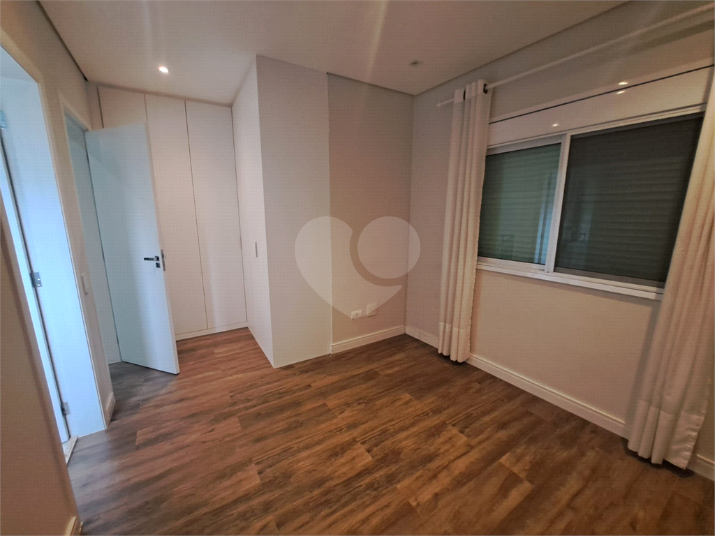 Casa Alto Padrão à Venda 300m³| Condomínio Fechado| 4 Suítes| 4 Vagas| Área Gourmet| Horto Florestal