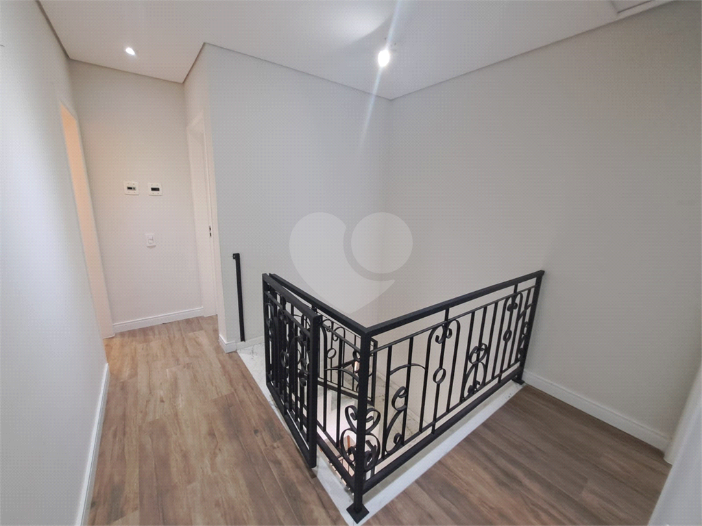 Casa Alto Padrão à Venda 300m³| Condomínio Fechado| 4 Suítes| 4 Vagas| Área Gourmet| Horto Florestal