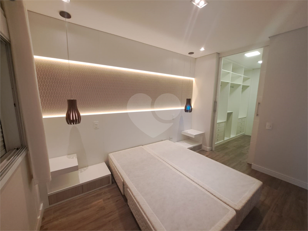 Casa Alto Padrão à Venda 300m³| Condomínio Fechado| 4 Suítes| 4 Vagas| Área Gourmet| Horto Florestal