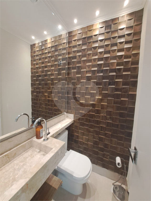 Casa Alto Padrão à Venda 300m³| Condomínio Fechado| 4 Suítes| 4 Vagas| Área Gourmet| Horto Florestal