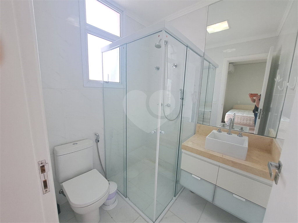 Casa Alto Padrão à Venda 300m³| Condomínio Fechado| 4 Suítes| 4 Vagas| Área Gourmet| Horto Florestal