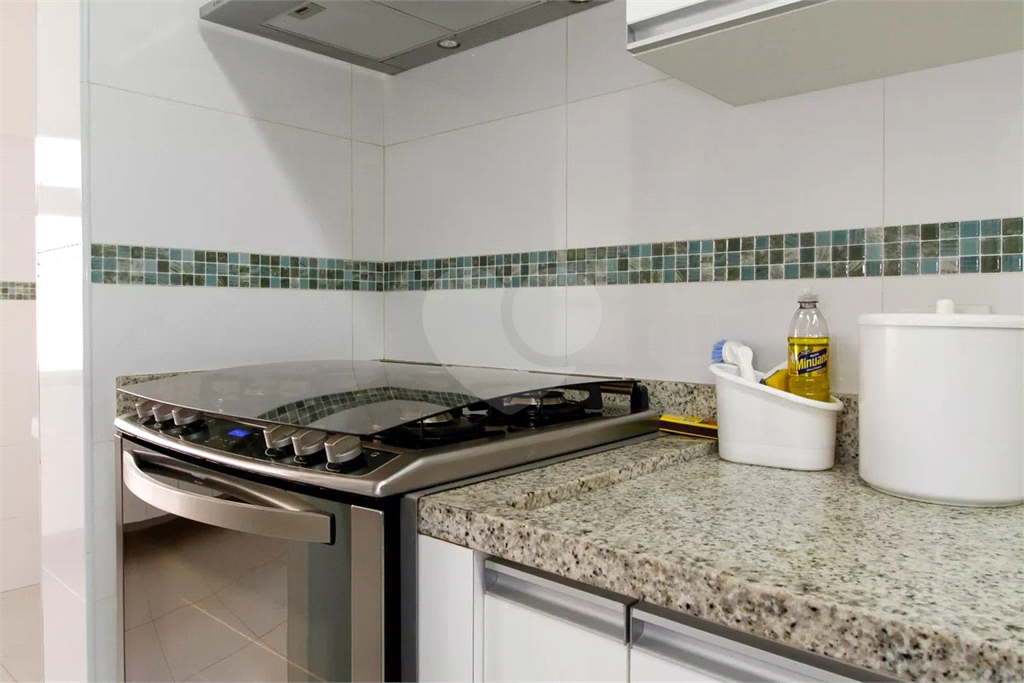 Apartamento Vila Madalena 3 dormitórios, sendo 1 suíte e 2 vagas de garagem  