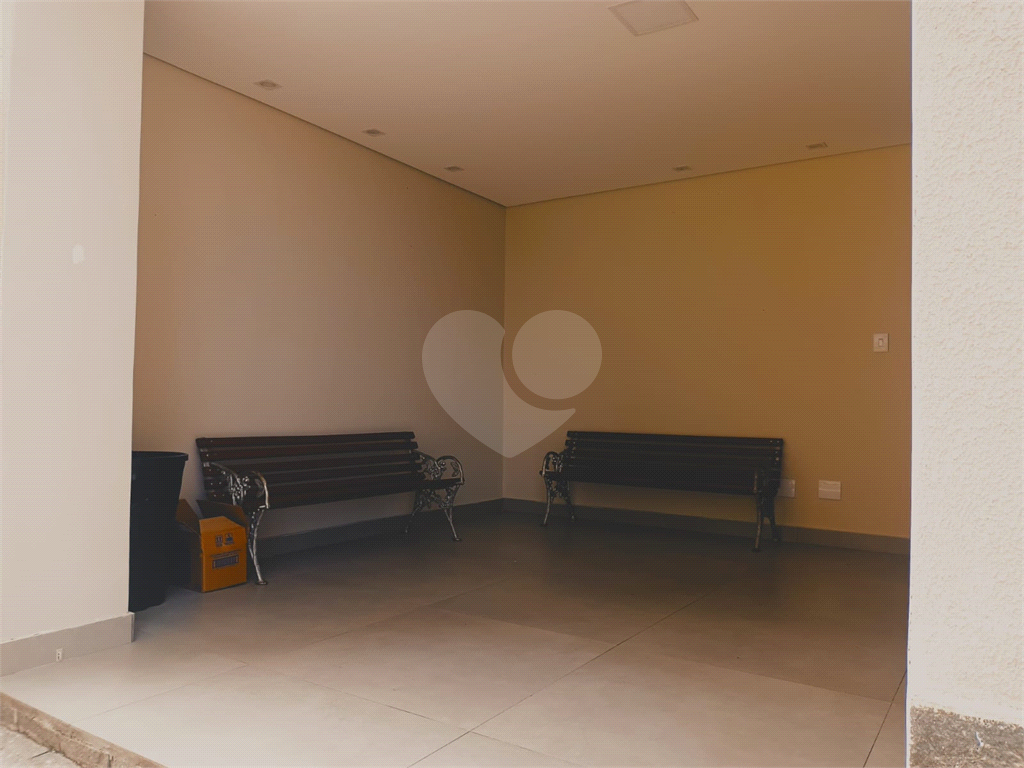 APARTAMENTO Á VENDA - VENHAM CONHECER É SÓ LIGAR