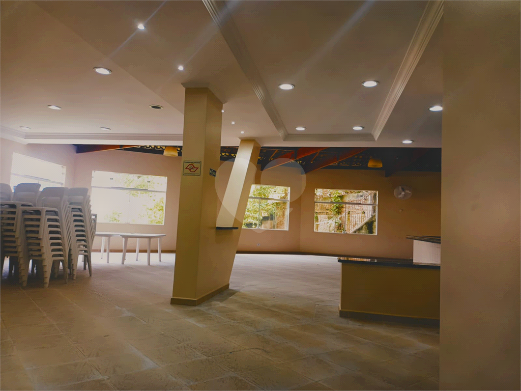 APARTAMENTO Á VENDA - VENHAM CONHECER É SÓ LIGAR