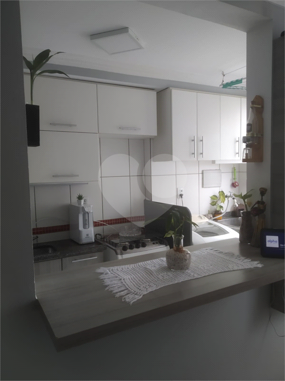 Apartamento a Venda com 2 dormitórios, 1 vaga fixa, reformado com planejados