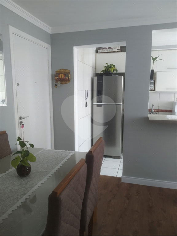 Apartamento a Venda com 2 dormitórios, 1 vaga fixa, reformado com planejados