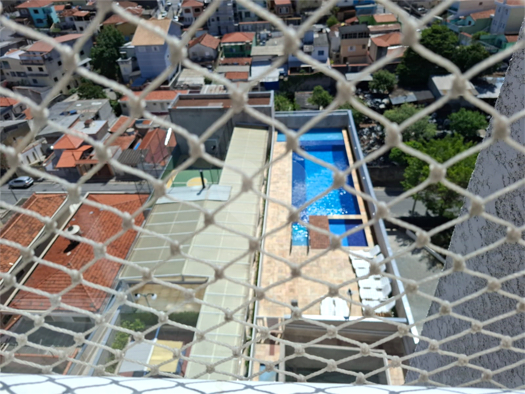 Apartamento LOCAÇÃO Parque Vitória com 47m2, 2 quartos, sala, cozinha, banheiro, área de serviço, varanda e vaga de garagem