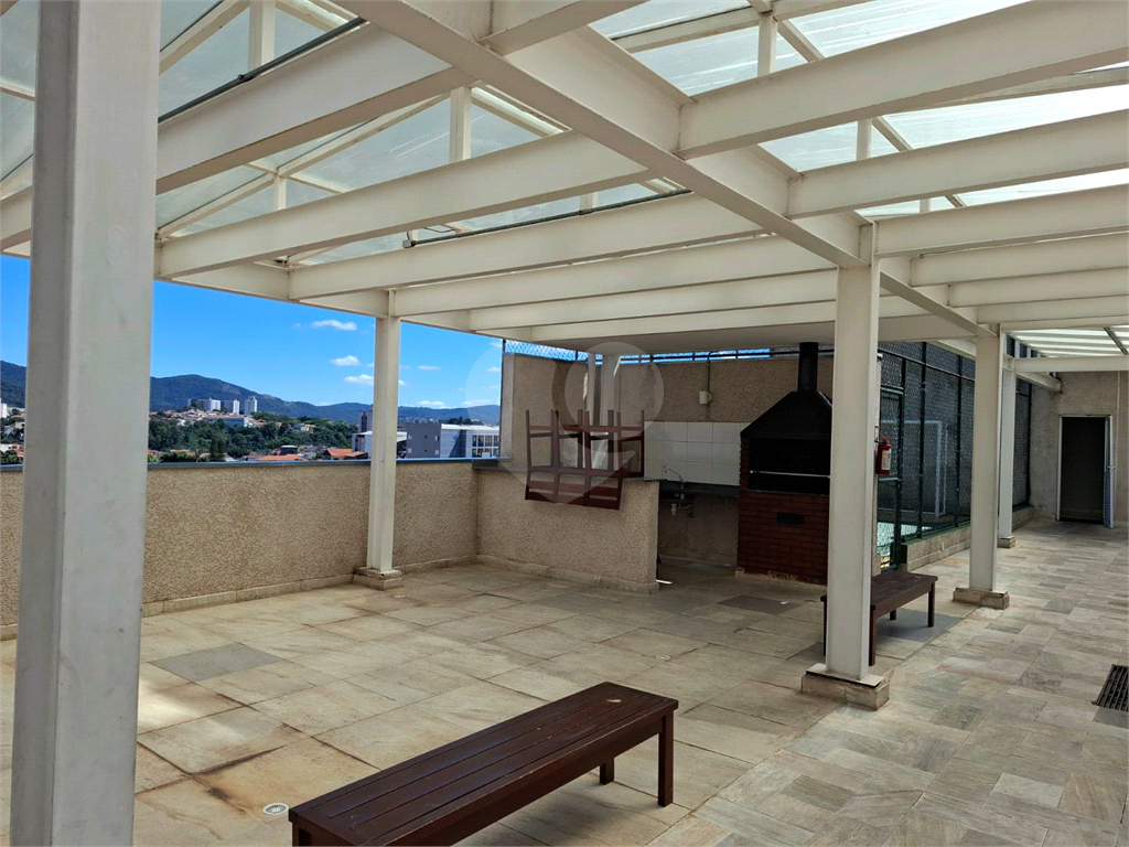 Apartamento LOCAÇÃO Parque Vitória com 47m2, 2 quartos, sala, cozinha, banheiro, área de serviço, varanda e vaga de garagem