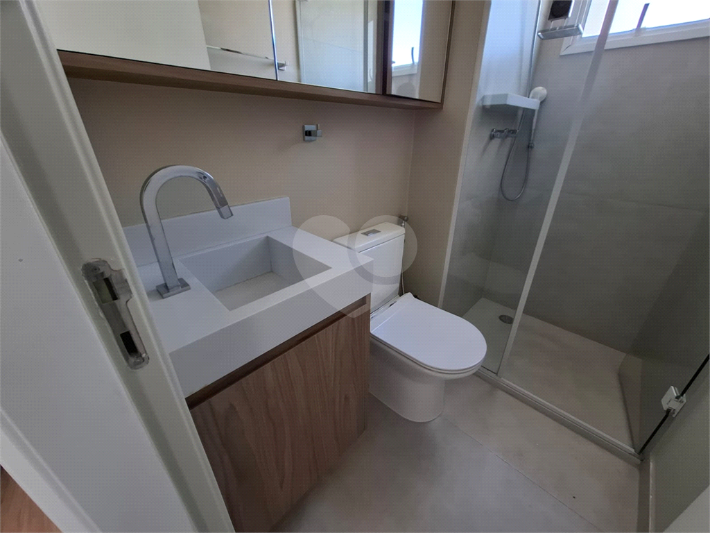 Apartamento LOCAÇÃO Parque Vitória com 47m2, 2 quartos, sala, cozinha, banheiro, área de serviço, varanda e vaga de garagem