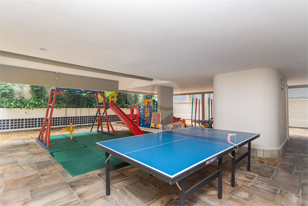 APARTAMENTO em JARDIM PAULISTA