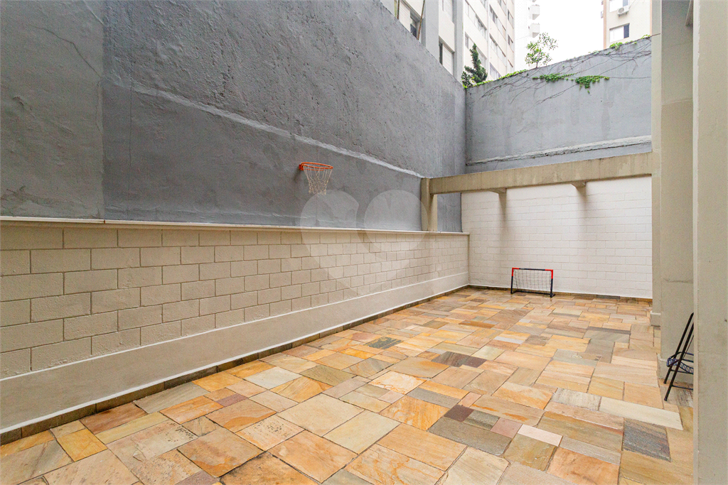 APARTAMENTO em JARDIM PAULISTA