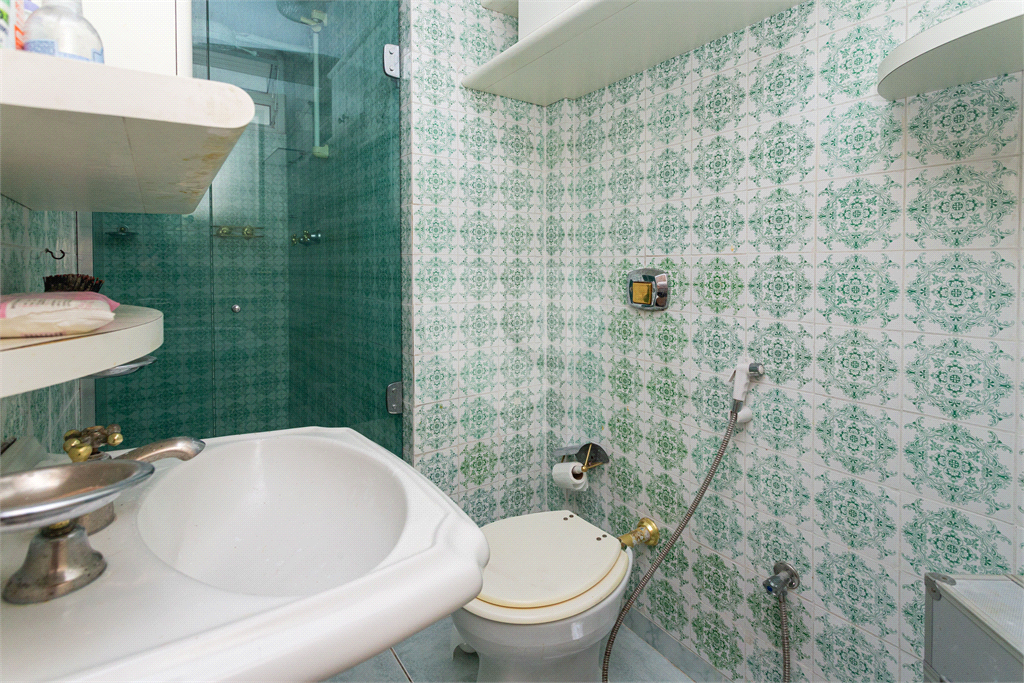 APARTAMENTO em JARDIM PAULISTA