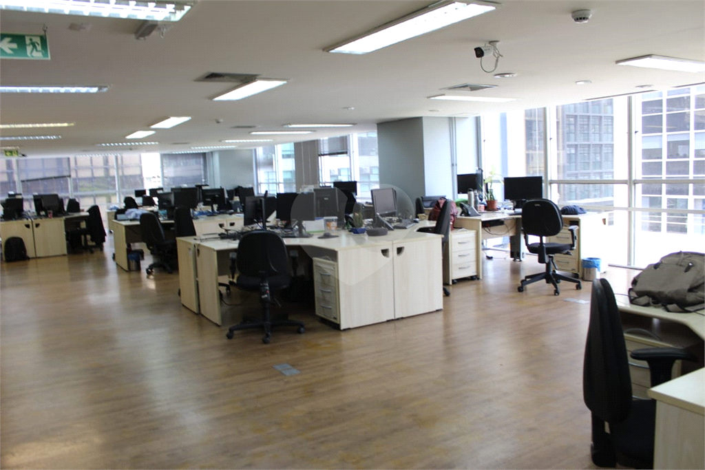 LAJE CORPORATIVA PARA LOCAÇÃO NO CENTRO HISTÓRICO DE SÃO PAULO.