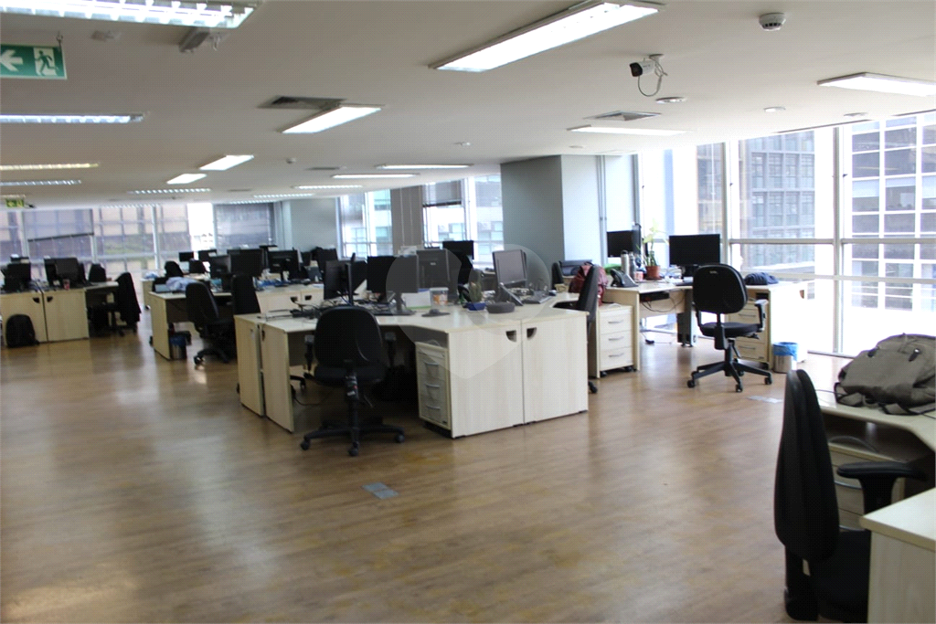 LAJE CORPORATIVA PARA LOCAÇÃO NO CENTRO HISTÓRICO DE SÃO PAULO.