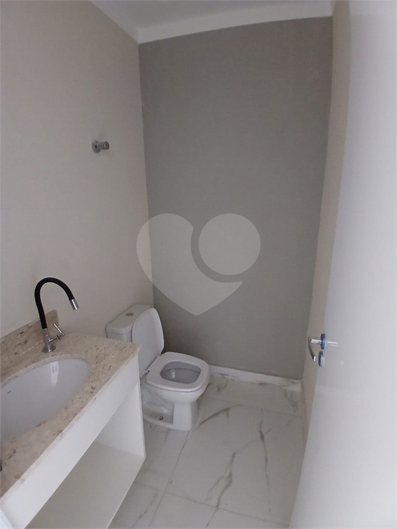 Casa para alugar com 360m², 3 quartos e 5 vagas