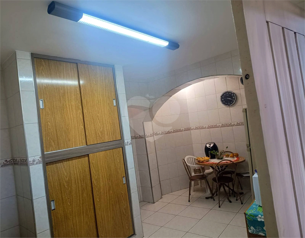 Casa térrea com excelente localização na  Penha!