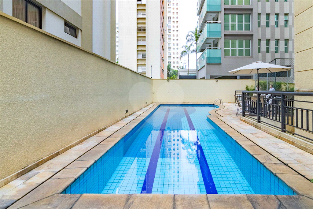 Apartamento - Perdizes - 2 Dormitórios - 167 m²