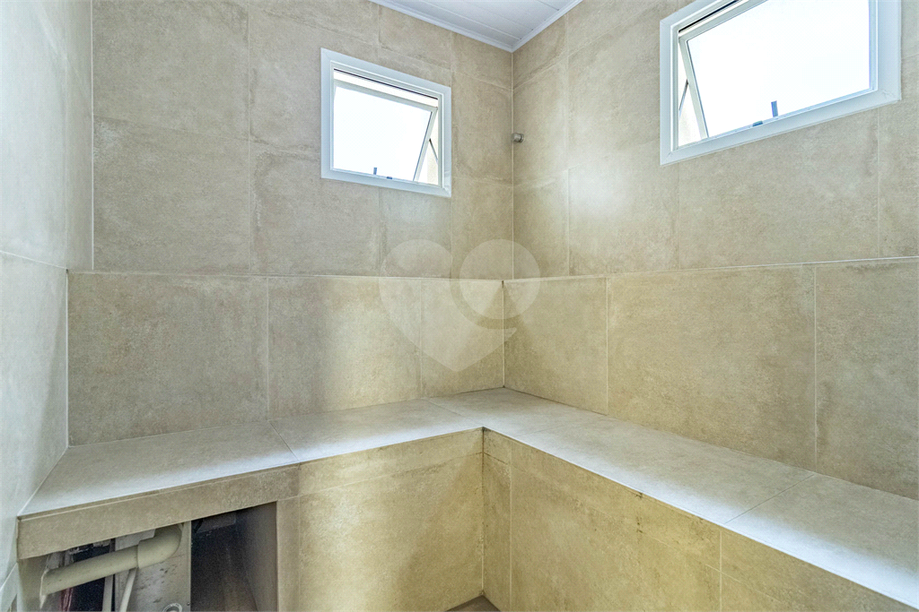 Apartamento - Perdizes - 2 Dormitórios - 167 m²