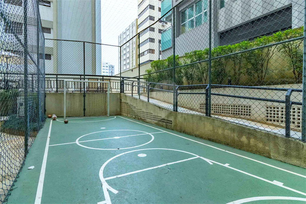 Apartamento - Perdizes - 2 Dormitórios - 167 m²