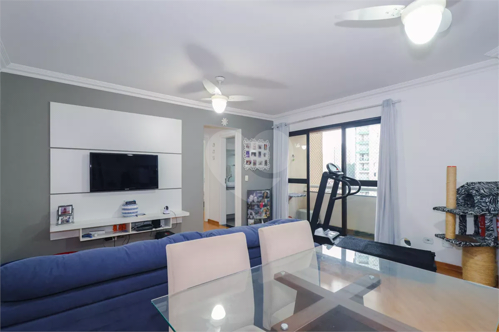 Apartamento a venda com 2 dormitórios em Taboão da Serra.