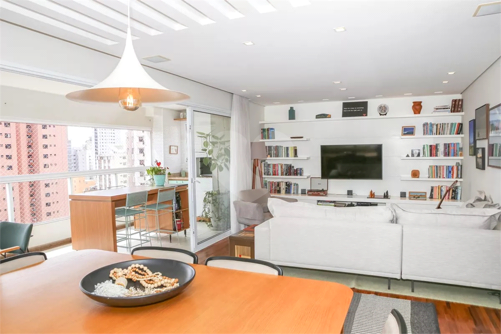 Apartamento Pompeia com 136m², 3 quartos e 3 vagas