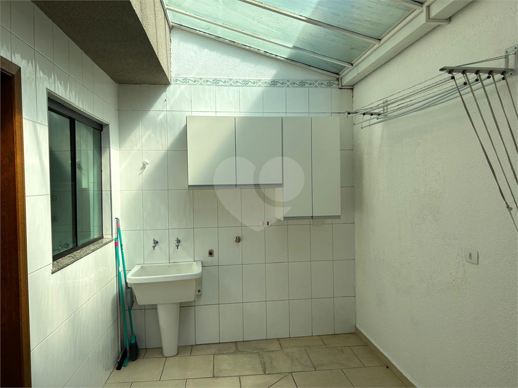 Sobrado moderno e totalmente reformado no Bosque da Saúde — a apenas 1 km do metrô Santa Cruz!