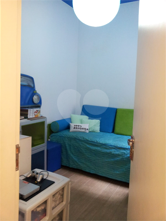 APARTAMENTO em BELA VISTA