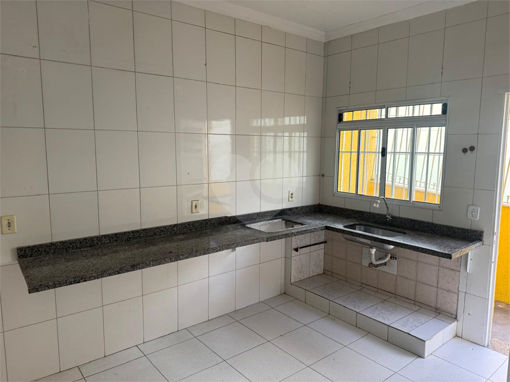 Casa a Venda travessa da Av Casa Verde,100m², 3 quartos, 2 banheiros, 2 vagas.