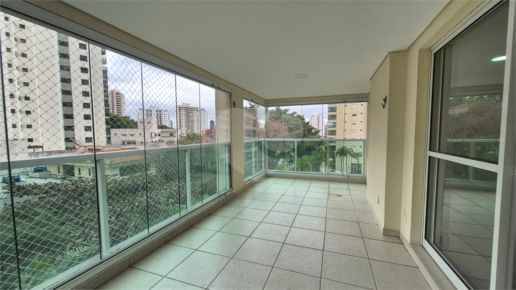 apartamento alto patrão, aréa nobre e com 03 vagas de garem