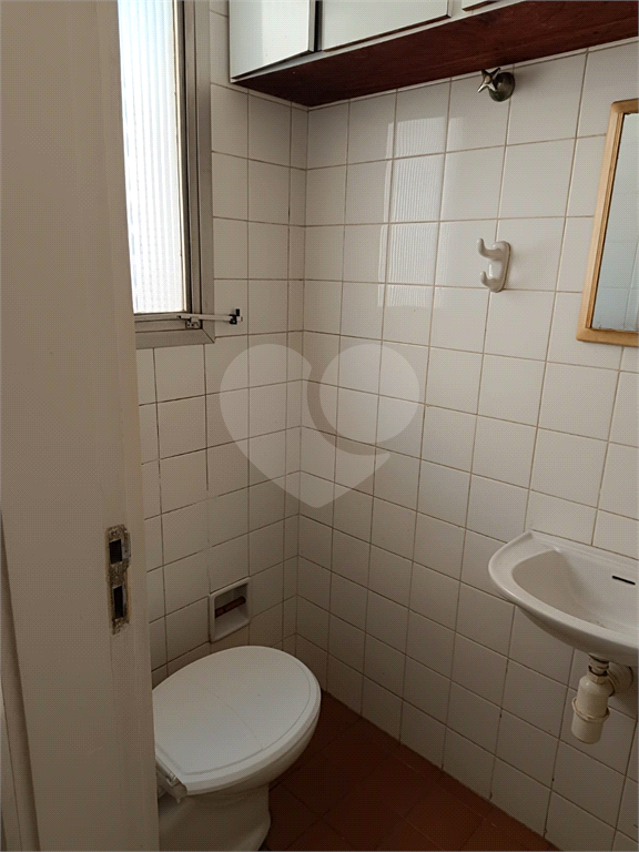 Apartamento em Moema com 3 quartos