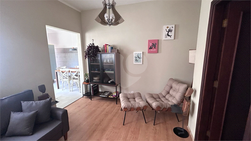 Casa mobiliada de 80m² 3 quartos, 1 banheiro social e lavado Pompéia