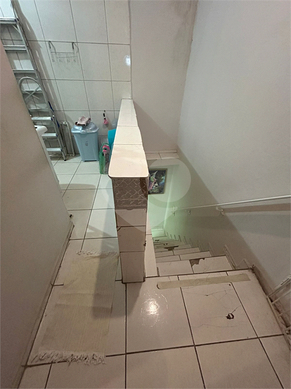 Sobrado na Rua Geneve, 2 dormitórios 2 banheiros 