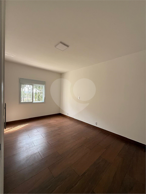 Belíssima Casa para Locação em Mairiporã