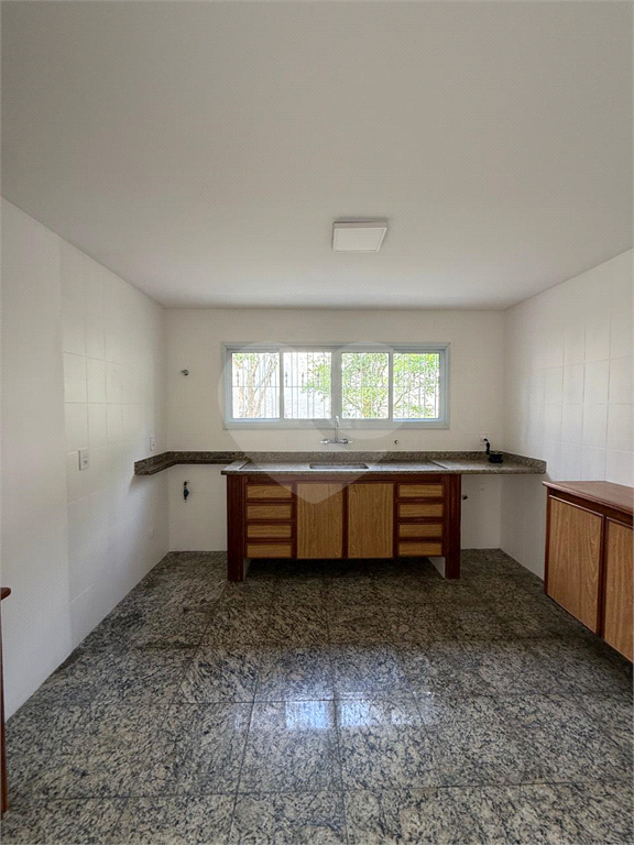 Belíssima Casa para Locação em Mairiporã