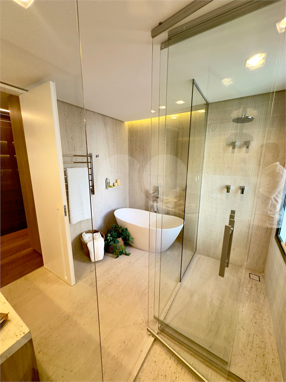 Brooklin Novo - Apto pronto - 206,38 m² - 3 suites - 3 vgs