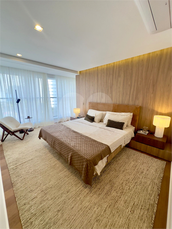 Brooklin Novo - Apto pronto - 206,38 m² - 3 suites - 3 vgs